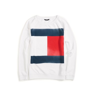 tommy-hilfiger-flag-logo-sweatshirt